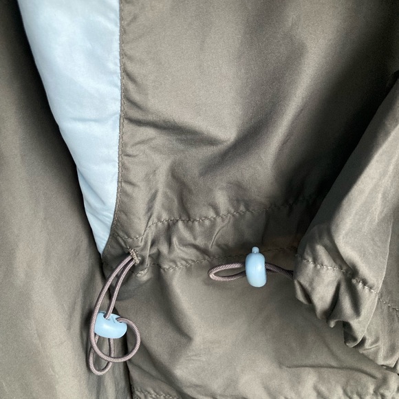 Womens Reebok jacket - Picture 5 of 7